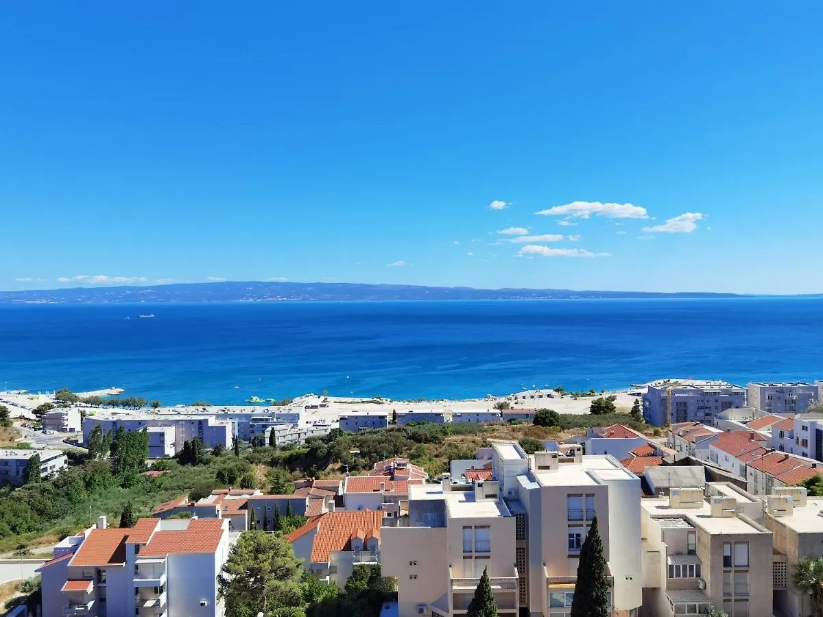 T-Star, 2-Bedroom Apartment With Magnificent Beach View Split