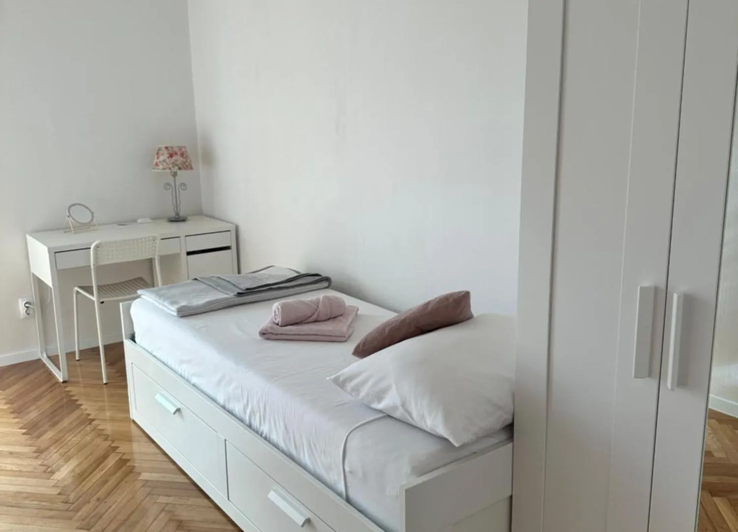 T-Star, 2-Bedroom Apartment With Magnificent Beach View Split