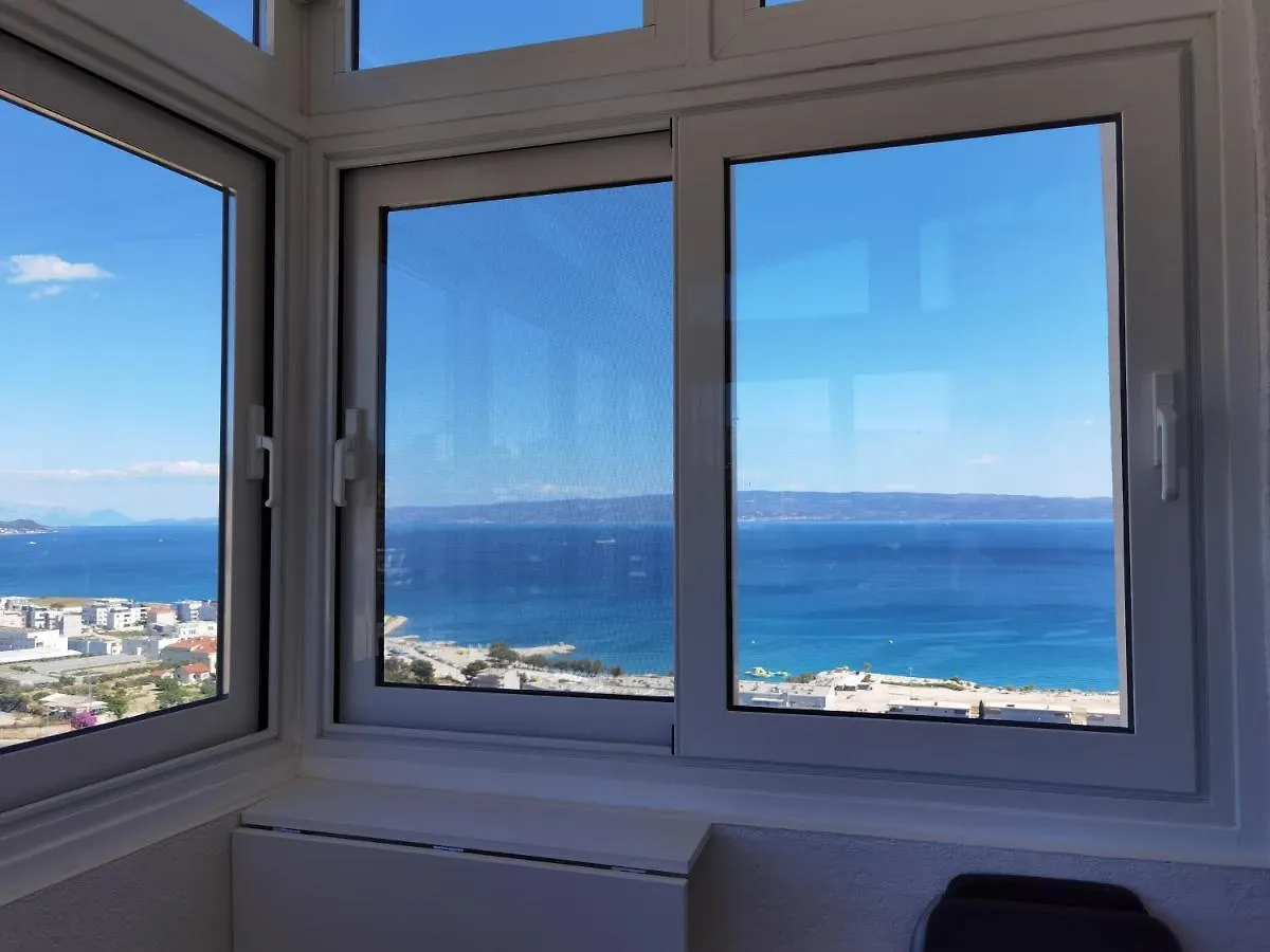 T-Star, 2-Bedroom Apartment With Magnificent Beach View Split Croatia