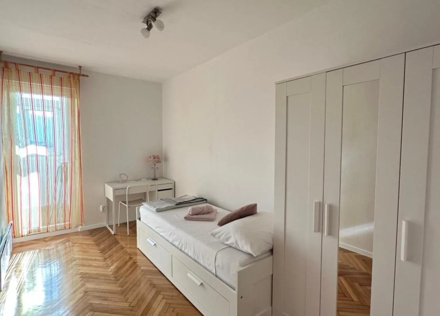 T-Star, 2-Bedroom Apartment With Magnificent Beach View Split